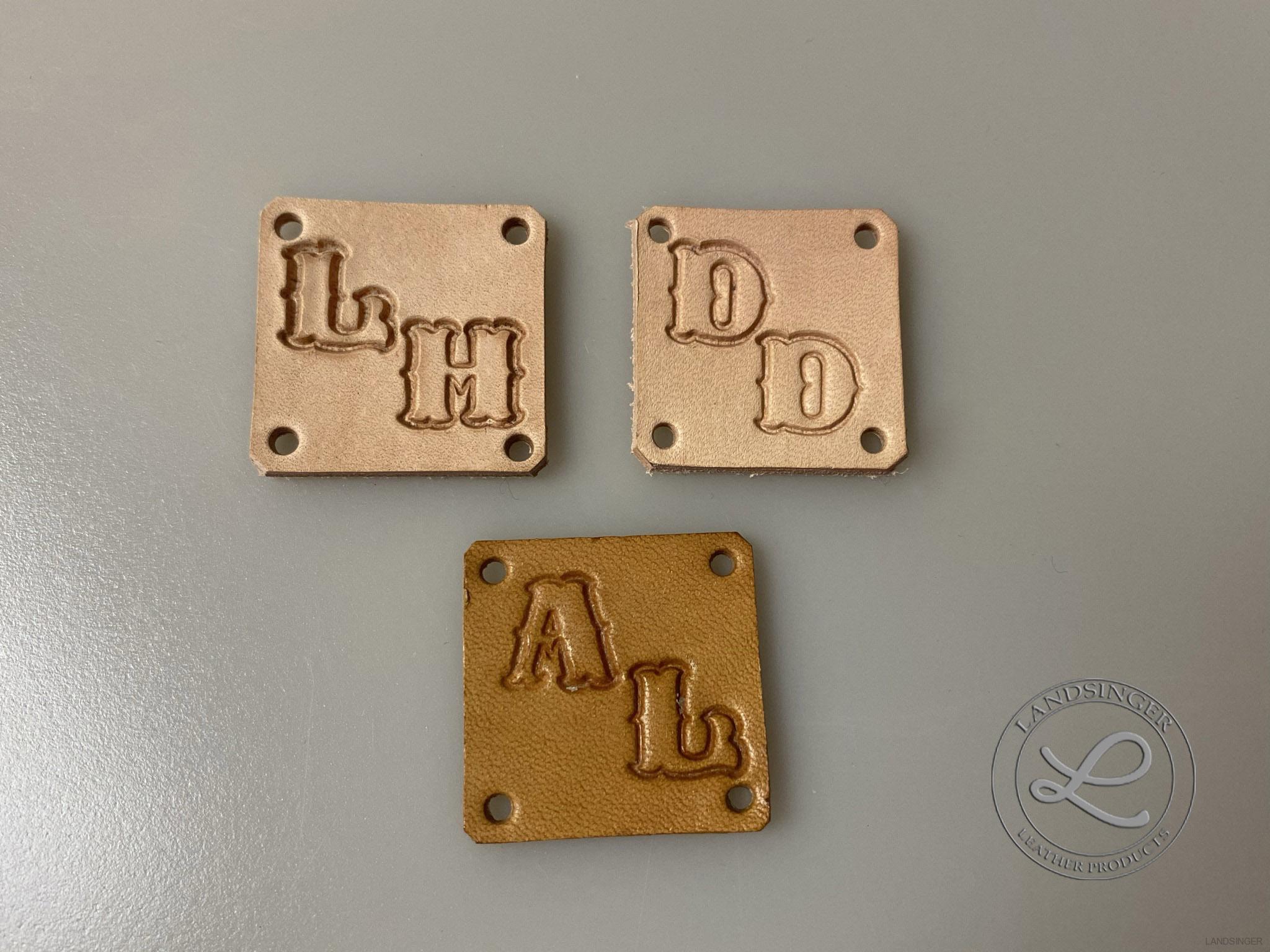 Kožený štítek pro váš monogram