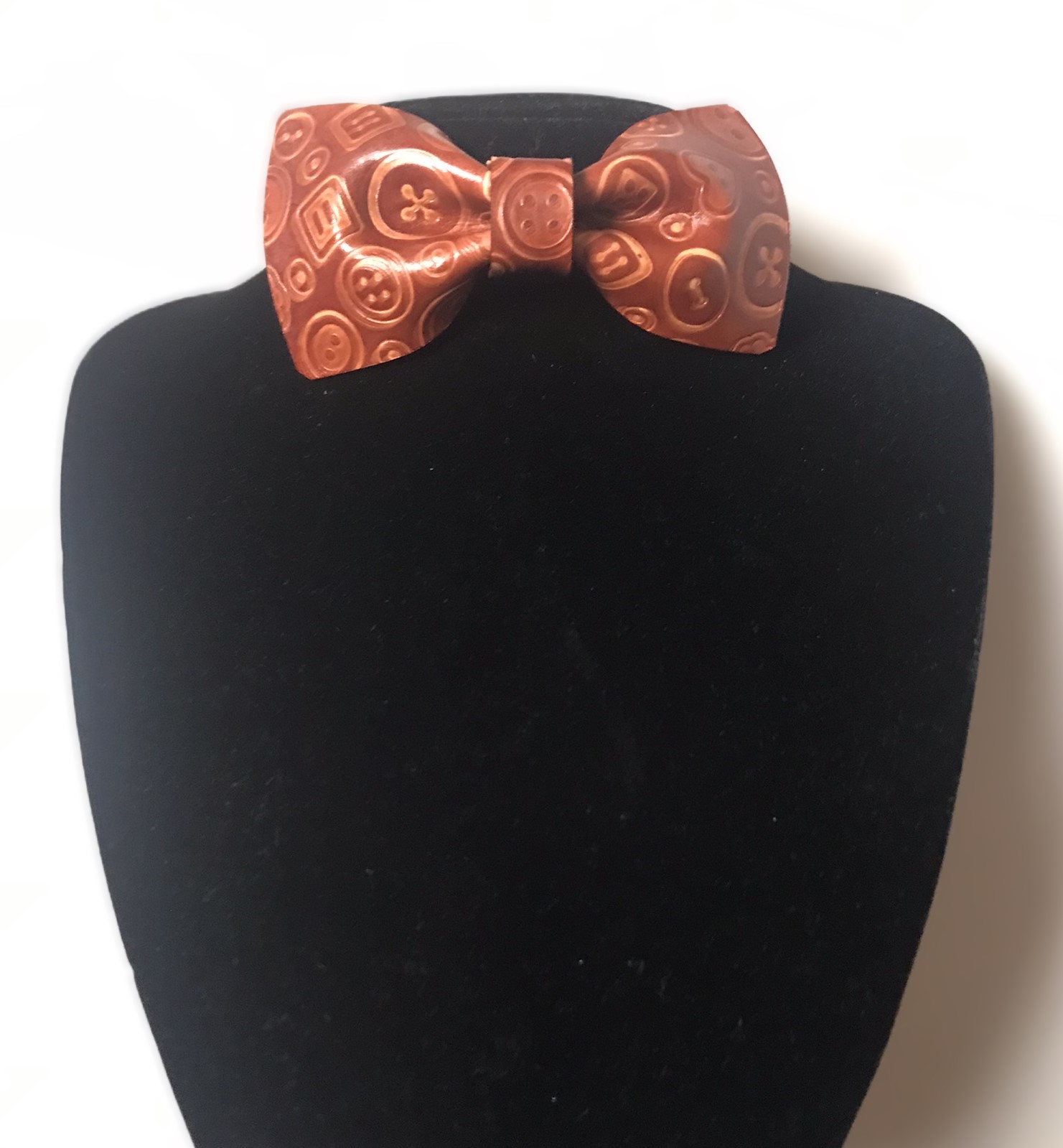 Kožený motýlek - knoflíky