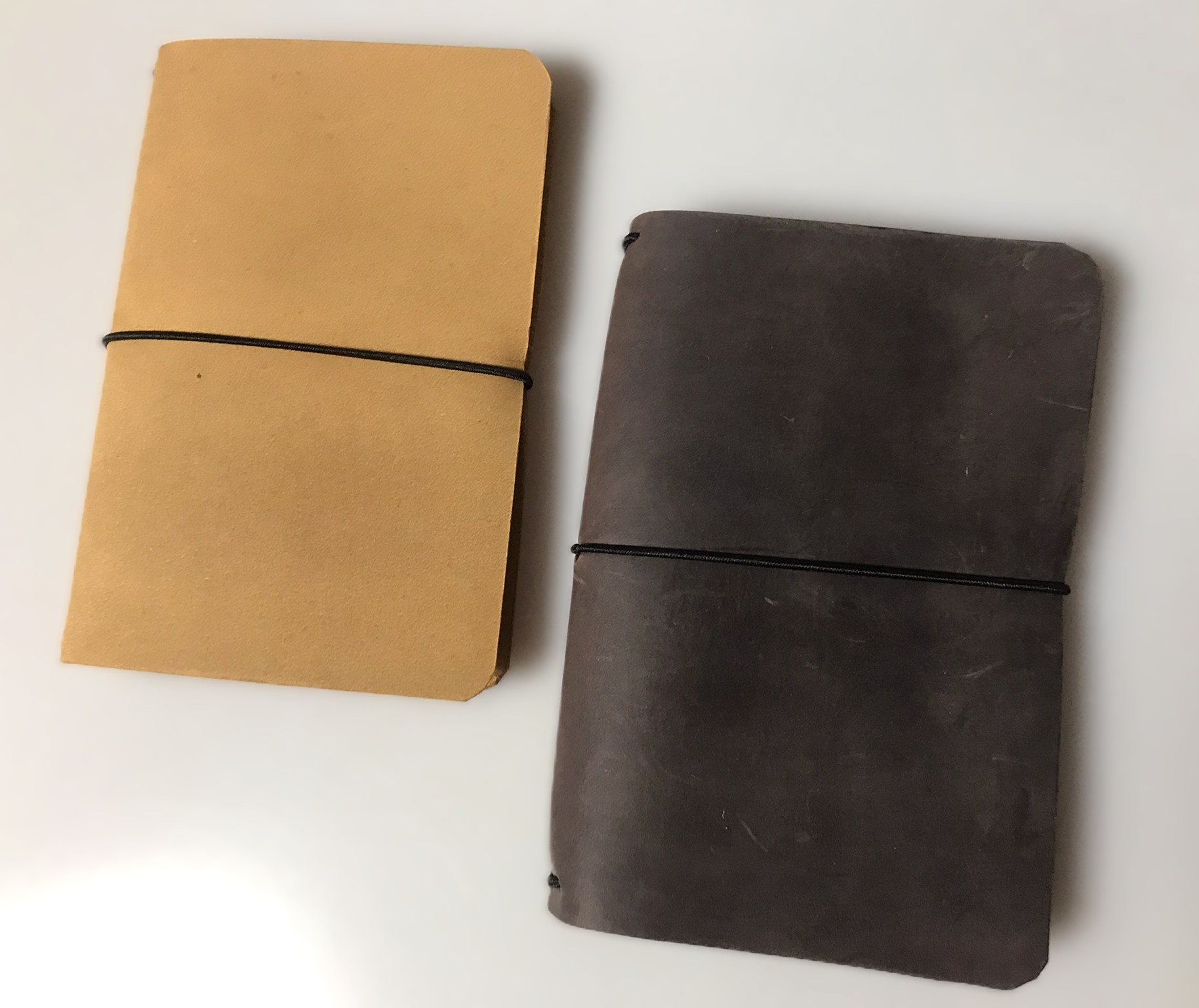 Kožený obal na zápisník A6 - Travel