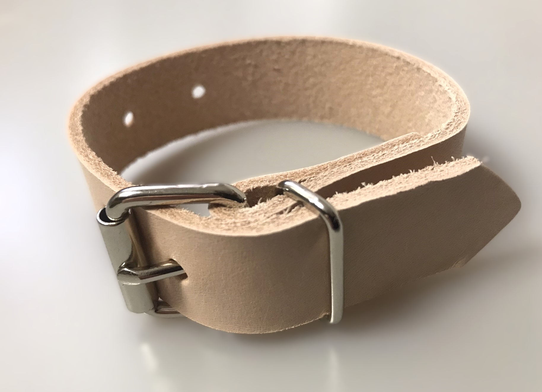 Kožený řemínek s přezkou LEVNĚJŠÍ varianta