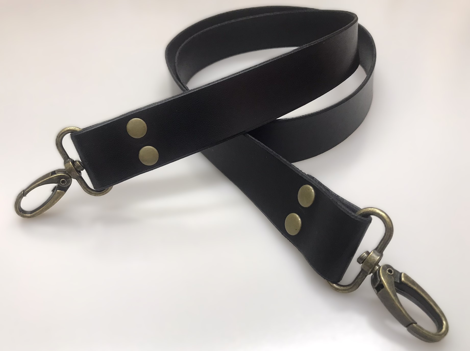 Kožený klasický popruh 3 cm černý - polotovar