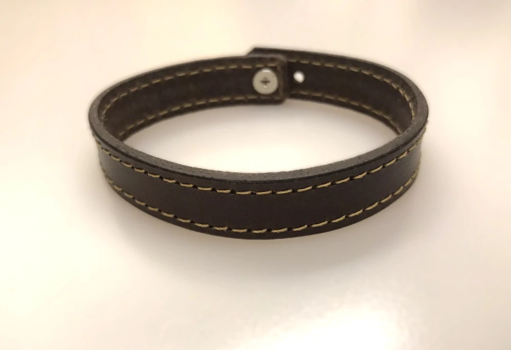 Kožený náramek klasik - prošitý.