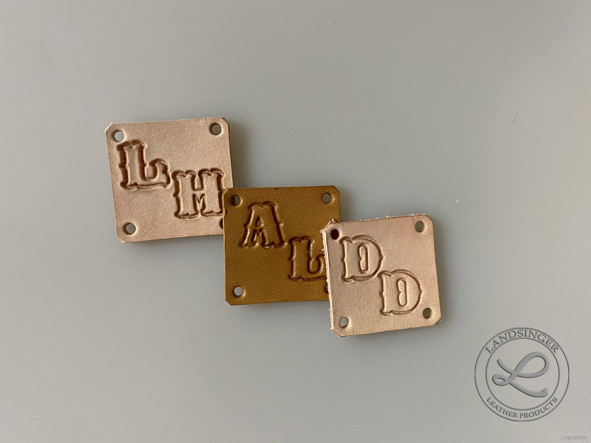 Kožený štítek pro váš monogram