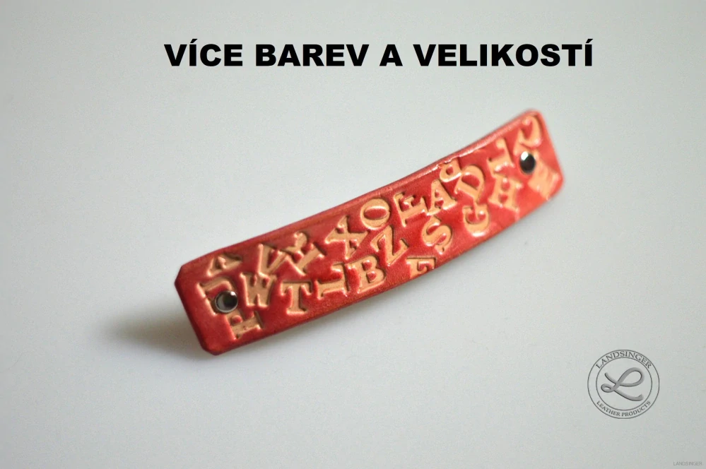 Kožená spona do vlasů - písmena.