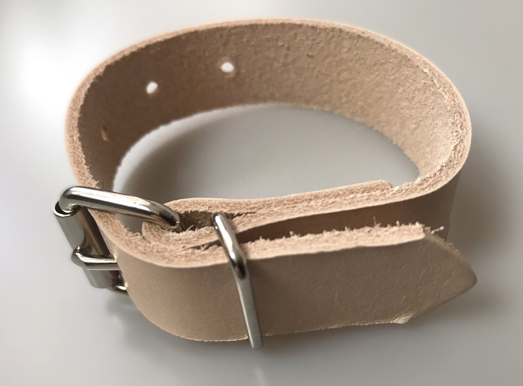 Kožený řemínek s přezkou LEVNĚJŠÍ varianta