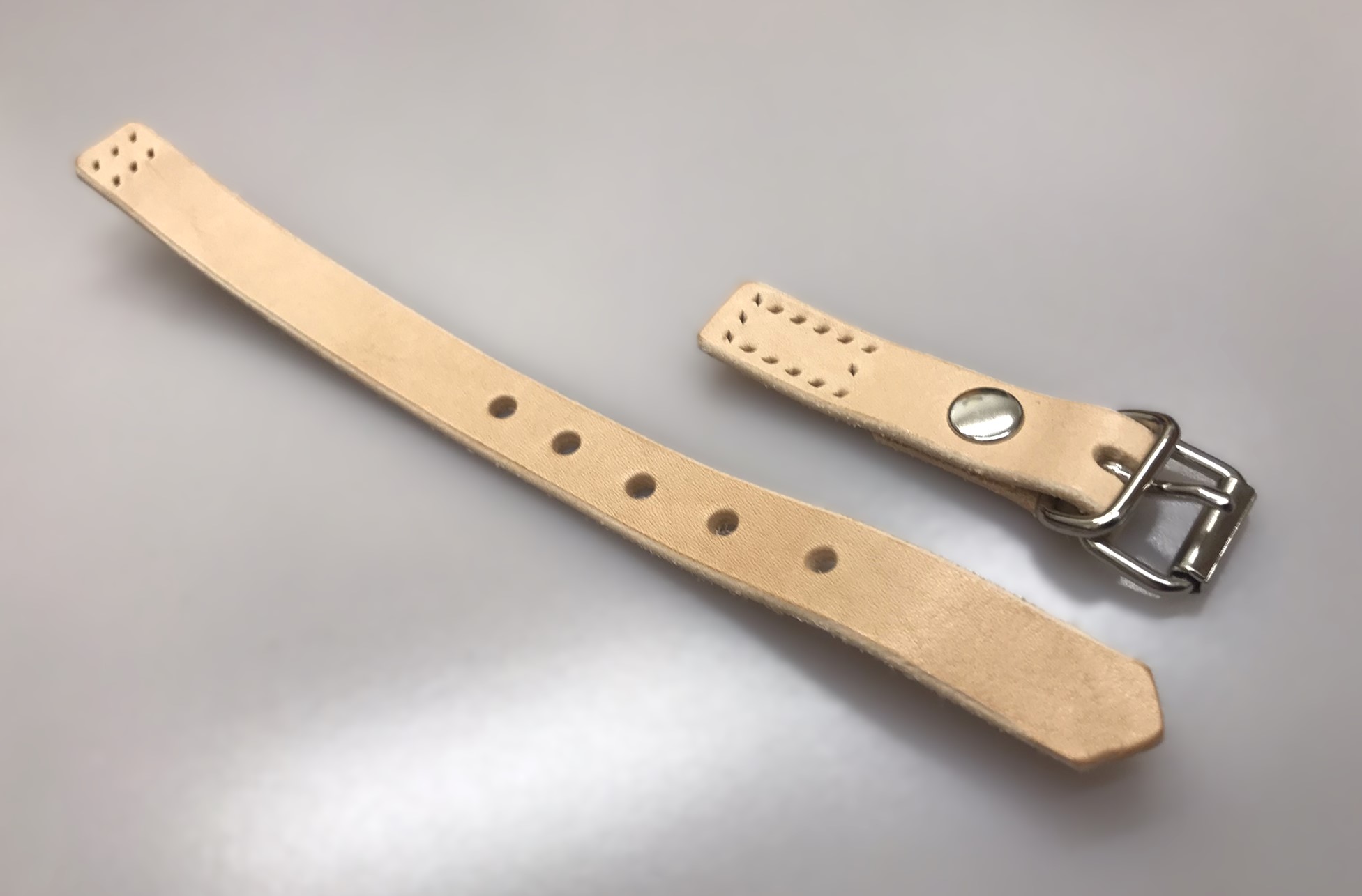 Kožené kabelkové zapínání s přezkou 1,5 cm