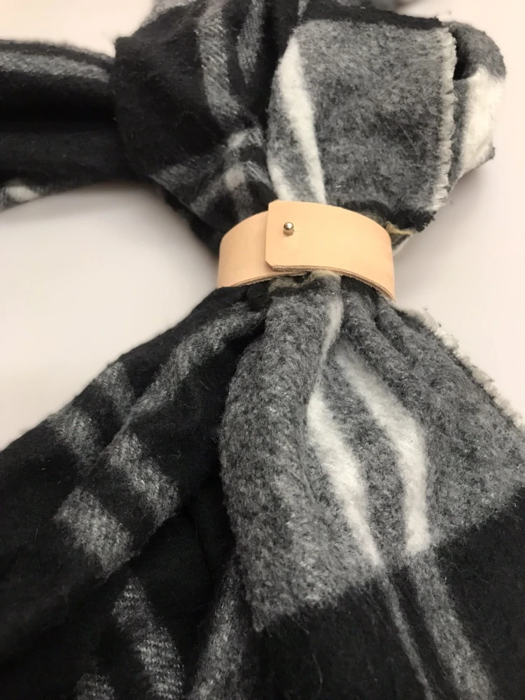 Kožená spona na šátek, šálu Classic 2,5 cm