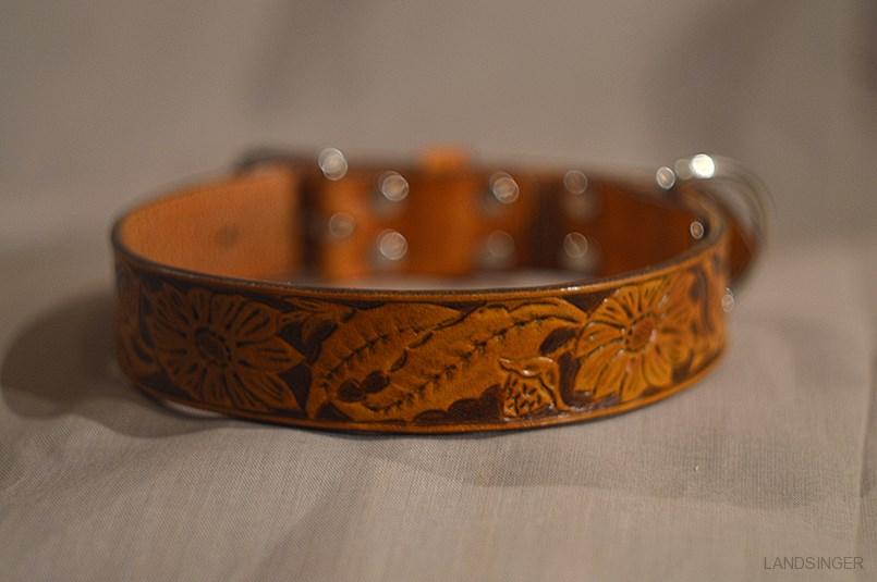 KOŽENÝ OBOJEK - ZDOBENÝ KVĚTINY