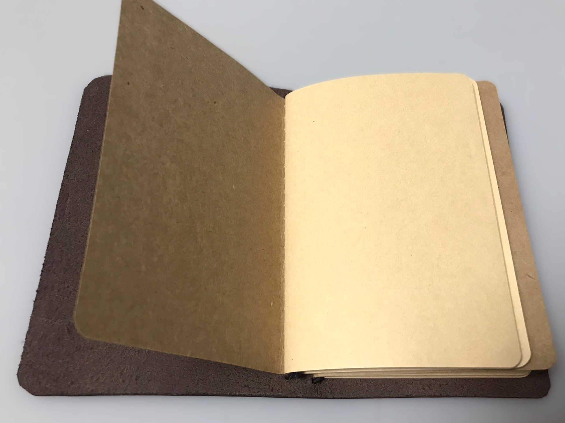 Kožený obal na zápisník A6 - Travel