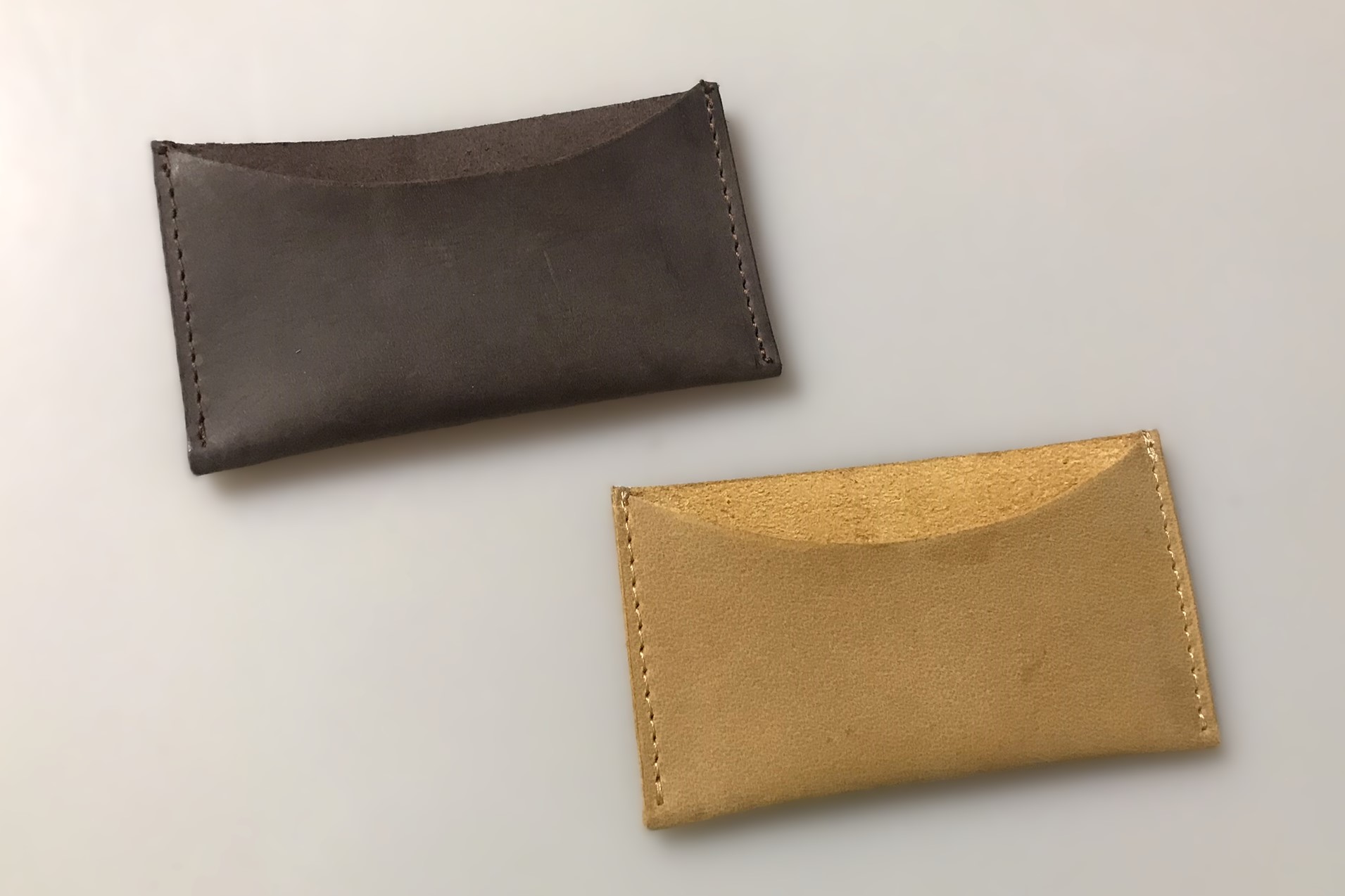 Kožené pouzdro na karty, vizitky - Travel