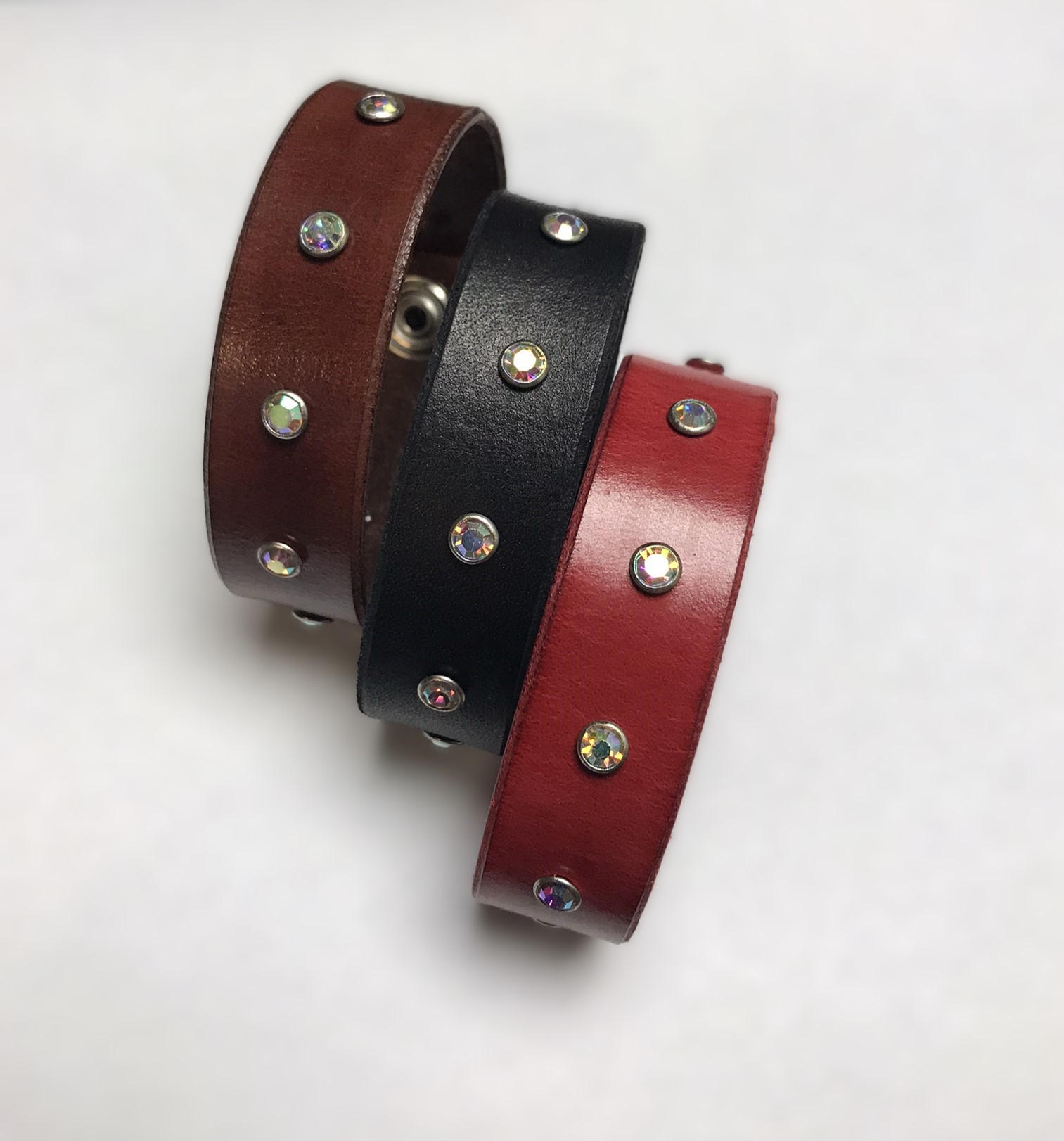 Kožený náramek dámský - duhový