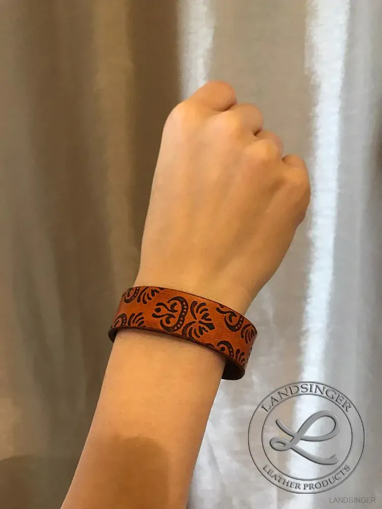 Kožený dámský náramek hnědý ANTIK - 8 motivů 