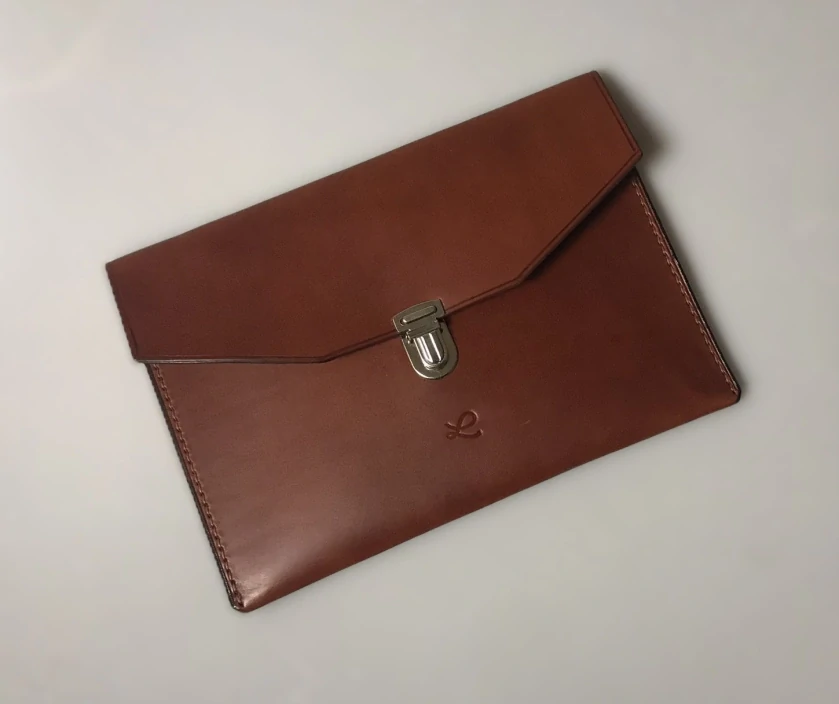 Kožené pouzdro na dokumenty, tablet