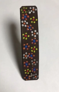 Kožená spona do vlasů hnědá - květy tety