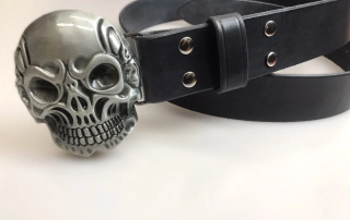 Kožený opasek 4 cm - lebka