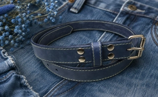 Kožený opasek 3 cm patina jeans prošitý modrý